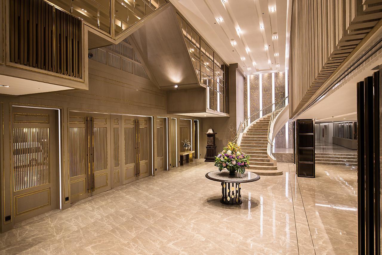 The Heritage Chiang Rai Hotel And Convention Екстер'єр фото The lobby of the hotel